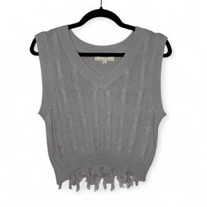 No Comment Grey Distressed Hem Cable Knit Sweater Vest Size Large
